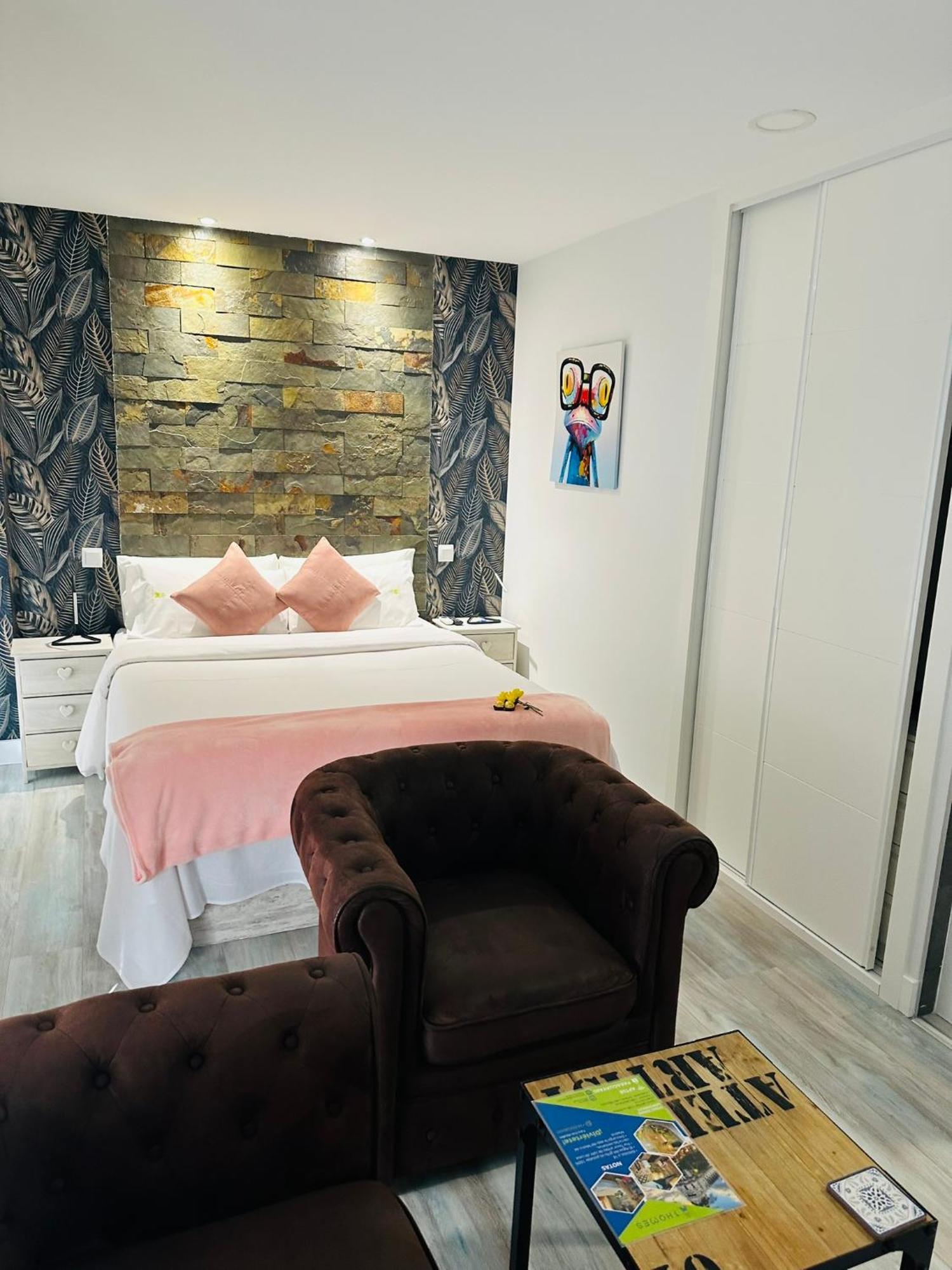 T-Homes - Cuenca มาดริด ภายนอก รูปภาพ