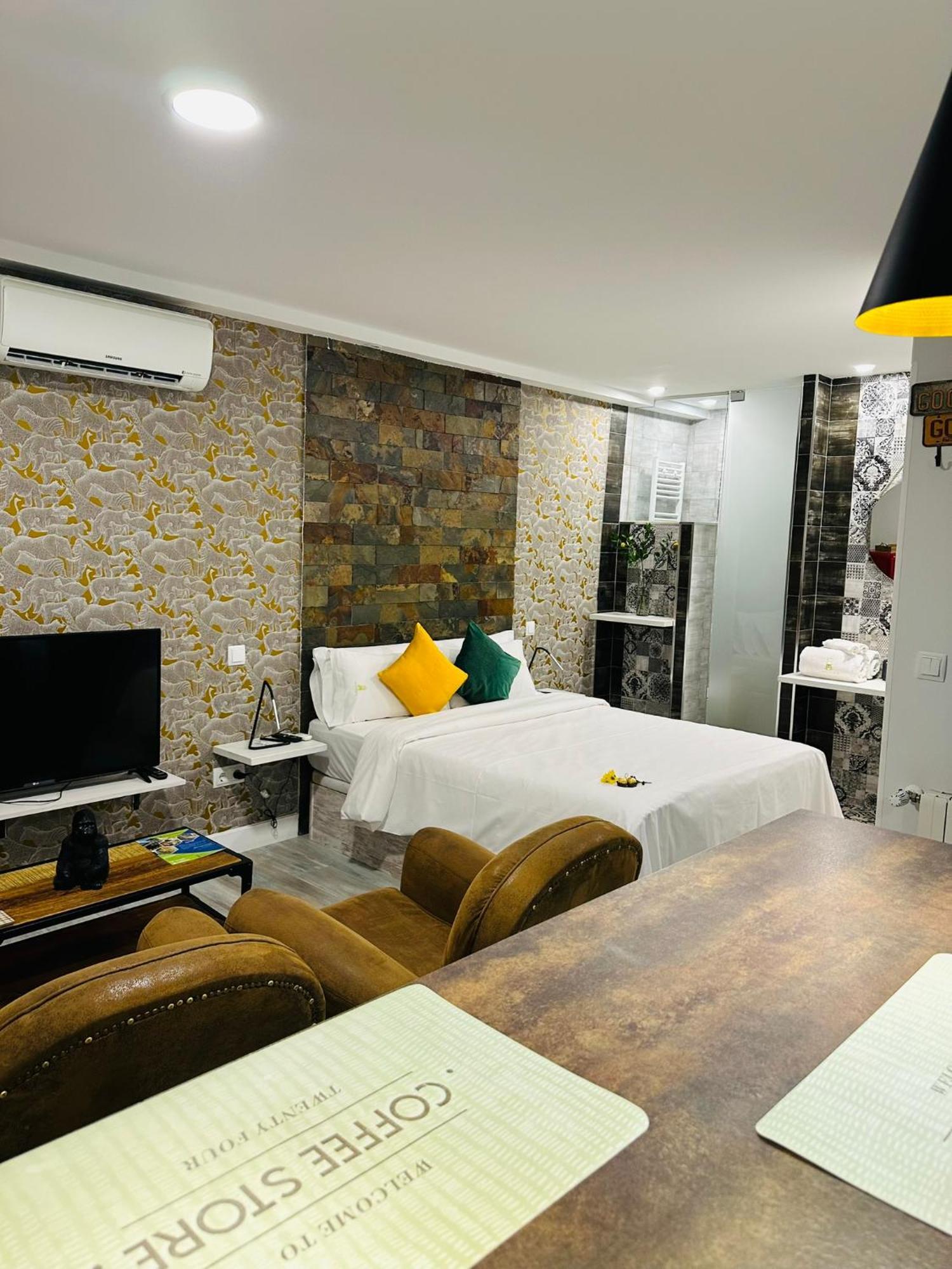 T-Homes - Cuenca มาดริด ภายนอก รูปภาพ